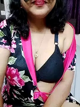 Laaly_Sona from StripChat