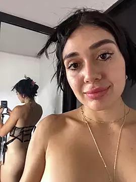 LaanaCooper from StripChat