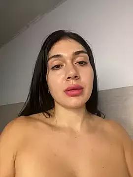 LaanaCooper from StripChat