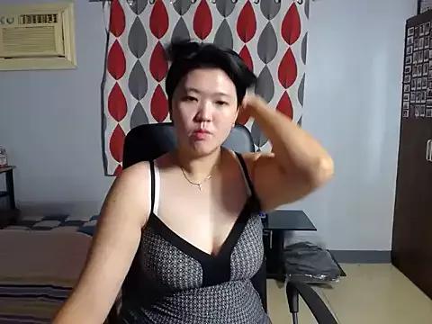 lady_fingertips from StripChat is Freechat