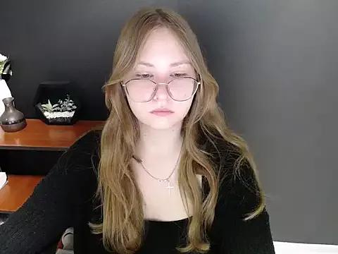 lady_minx from StripChat is Freechat