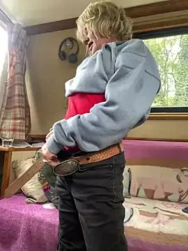 ladyboatlady from StripChat is Freechat