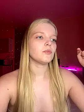 LADYLOVE_O webcams show profile image 