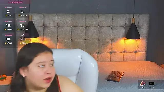 Laia_and_Aloby webcams show profile image 