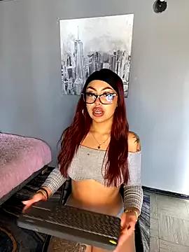 Laila_Pink from StripChat is Freechat