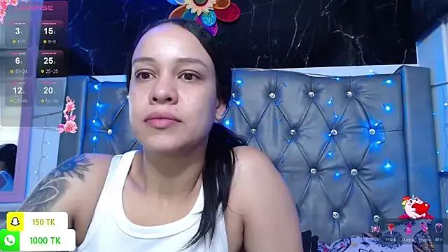 LAILAGUMMY from StripChat