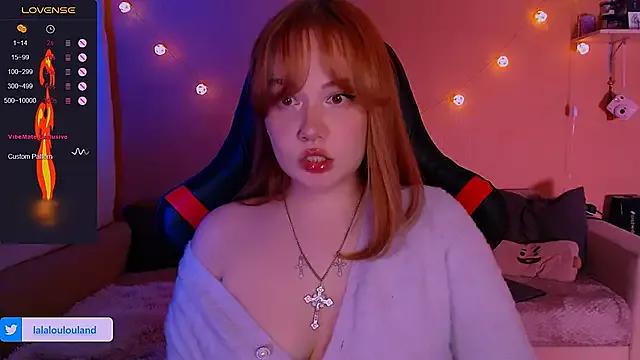 lala_loulou_land from StripChat