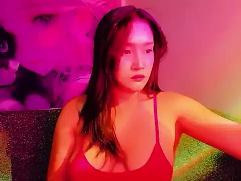Lalacream12 from StripChat