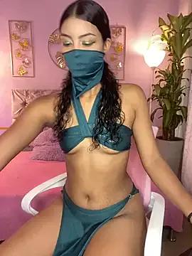 LalilaBrunette from StripChat is Freechat