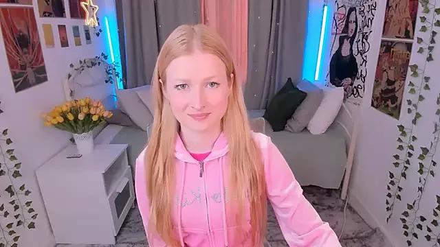 Laly_Peach from StripChat is Freechat