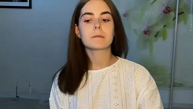 LamaMoore from StripChat