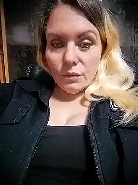 Lana-murr from StripChat is Freechat