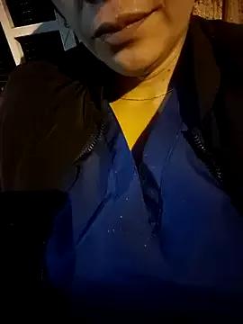 lana22_me from StripChat