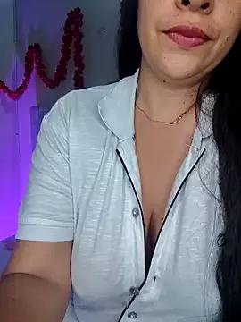 lana22_me from StripChat is Freechat