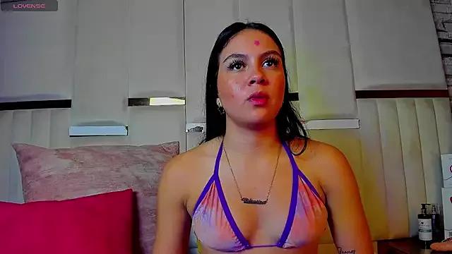 Lana_Blakeh from StripChat is Freechat