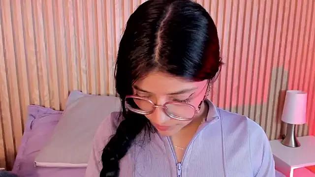 lana_dol from StripChat