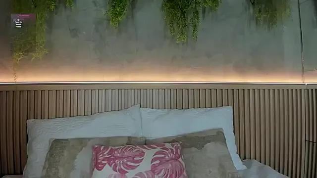 Lana_Lann from StripChat