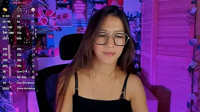 LanaBaker from StripChat