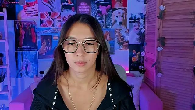 LanaBaker from StripChat