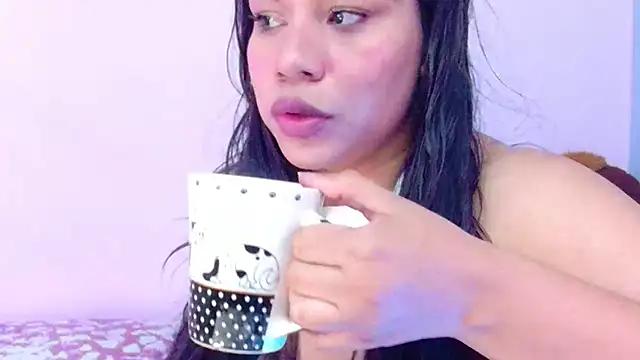 LanaBigTitties from StripChat