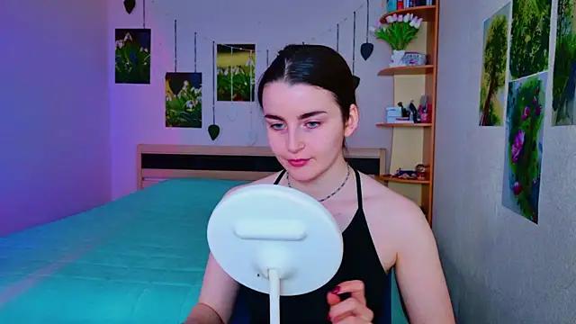 LanaGI from StripChat