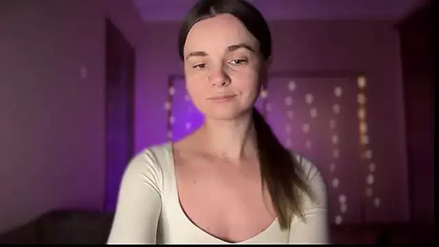 lanaloulou from StripChat