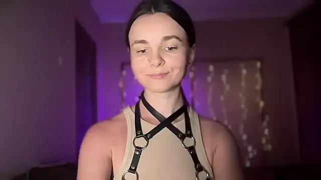 lanaloulou from StripChat