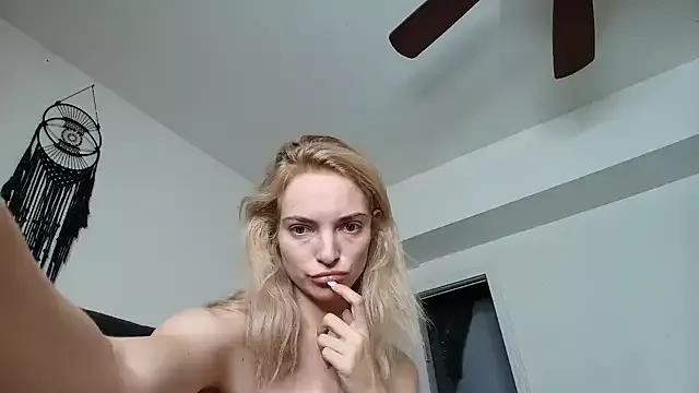 lanasharapovaxxx from StripChat