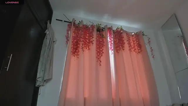 lanastone86 from StripChat