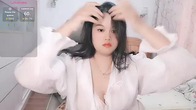 Lanlan3344 from StripChat