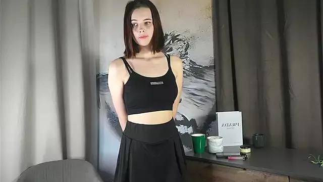 LanniePolizzi from StripChat is Freechat