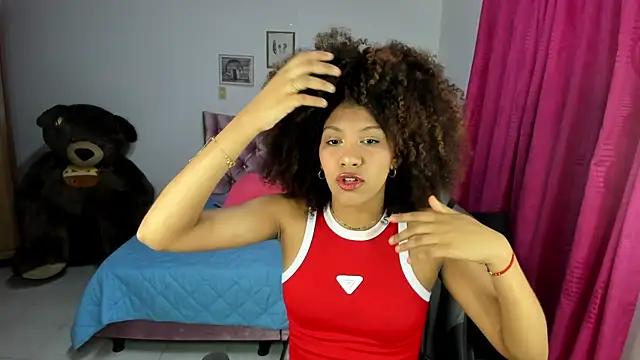 Lara17_ from StripChat