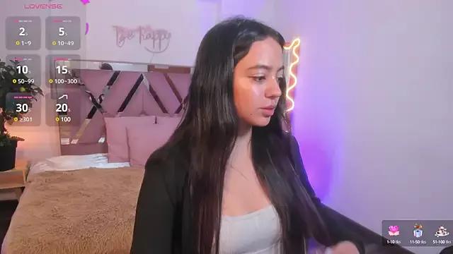 Laraa_tay from StripChat