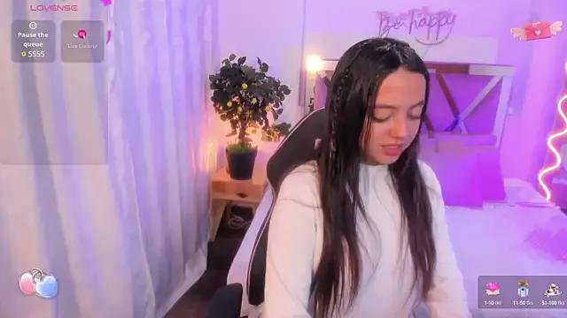 Laraa_tay from StripChat