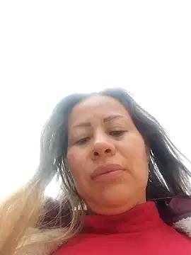 LaraCaliente from StripChat