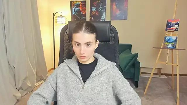 LareeSherrin from StripChat is Freechat