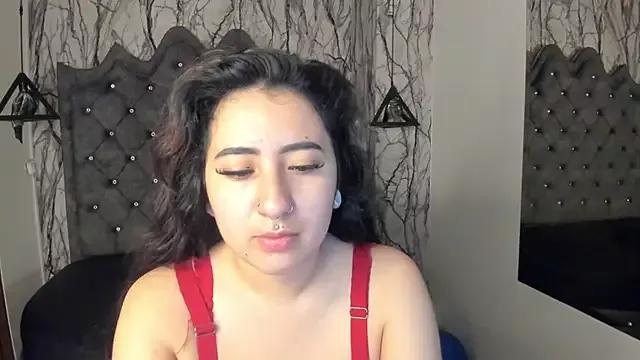 larissa01_ from StripChat is Freechat