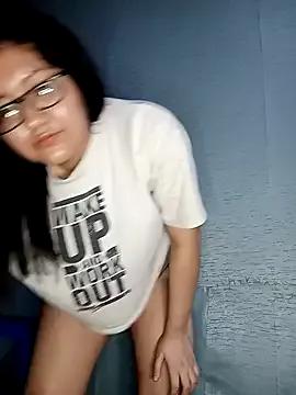 latinaladyg from StripChat is Freechat