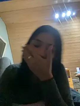 Laura-angeel from StripChat is Freechat