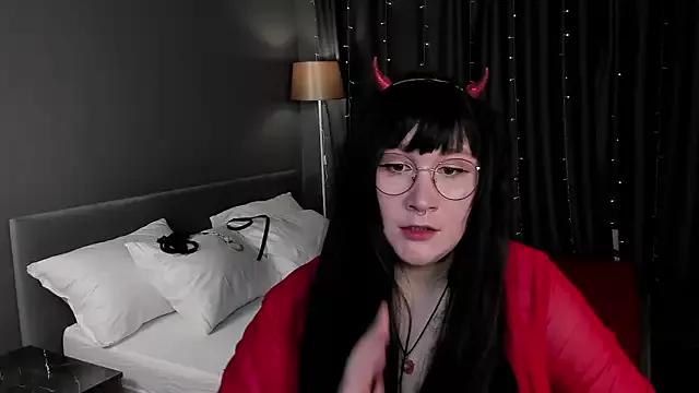 Laura__Palmer_ from StripChat is Freechat