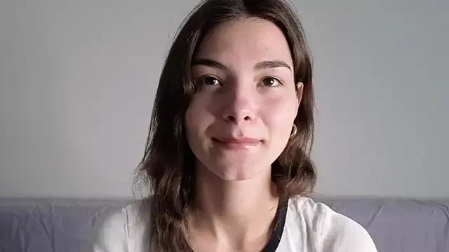 Laura_ra webcams show profile image 