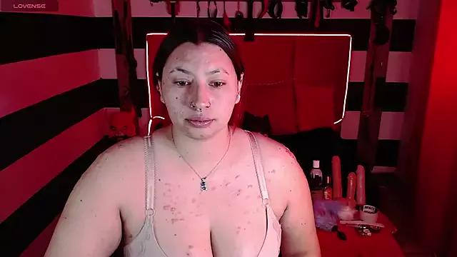 Lava_Vulcain from StripChat