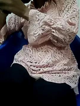 Lavi-rani from StripChat is Freechat