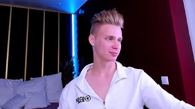 LawrenceMiles from StripChat is Freechat