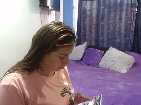 layanafuckass from StripChat is Freechat