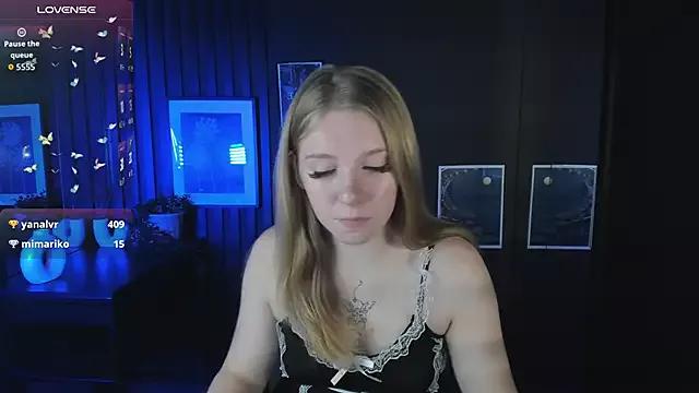 Layla_Glam from StripChat