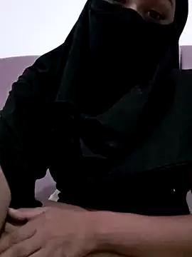Layla_Noor from StripChat