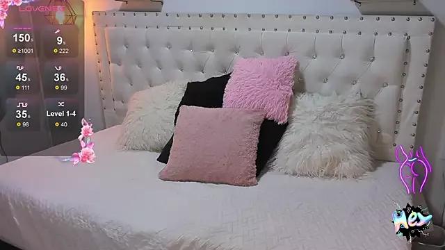 Laylaa_2 webcams show profile image 