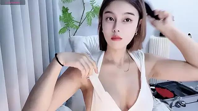Lee-99 from StripChat