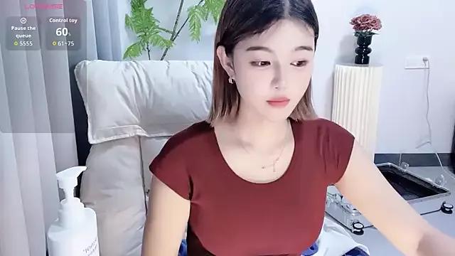 Lee-99 from StripChat